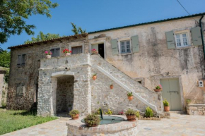 Charilaos Spiti Old Perithia